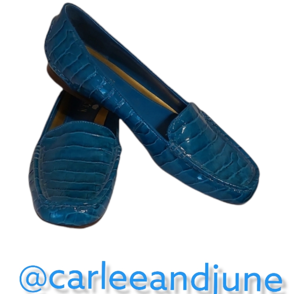 Lauren loafers by Ralph Lauren. Turquoise aligator style size 7.5